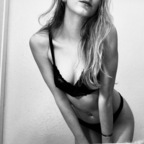 lilyanafoxfree avatar