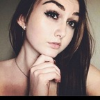 queenb4444 avatar